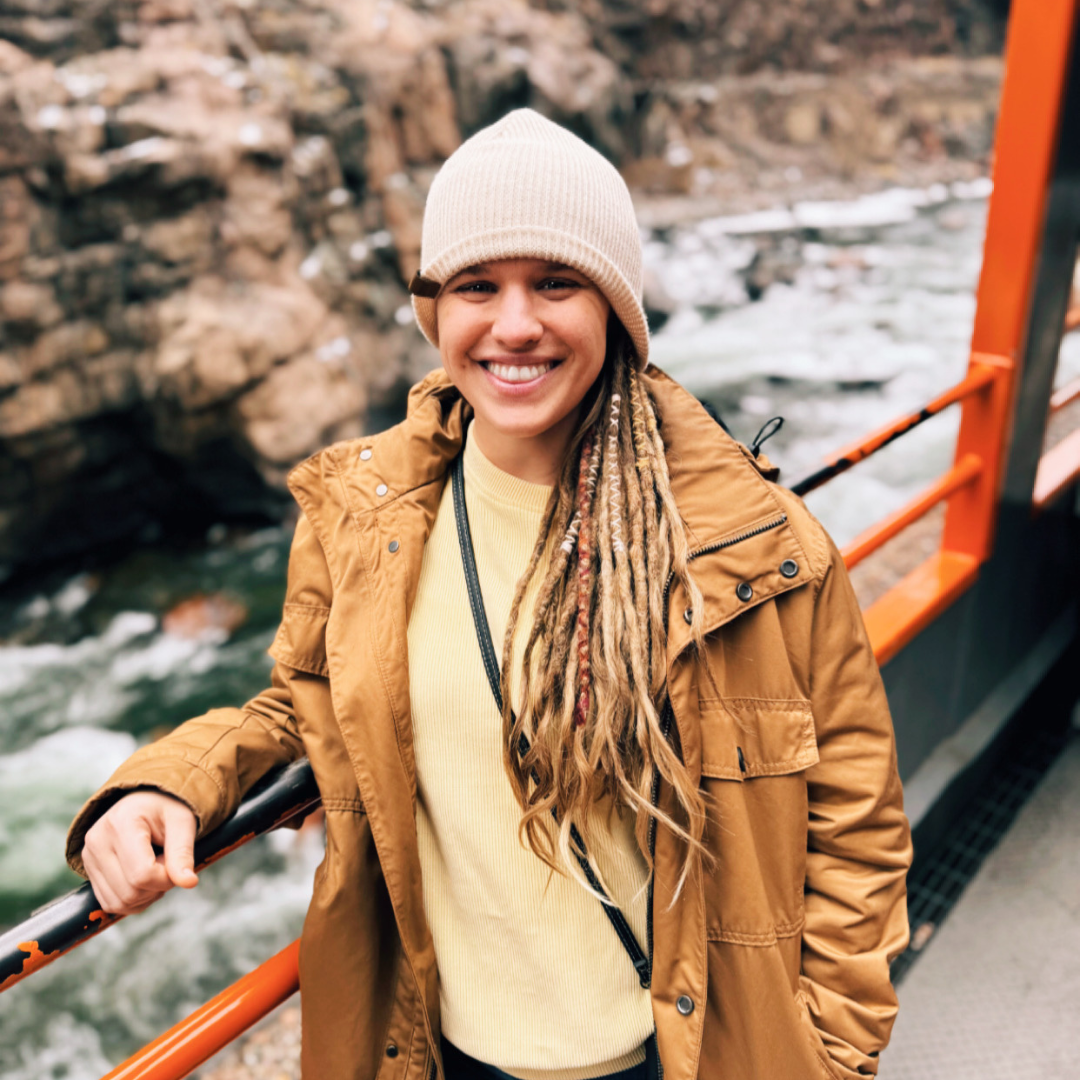 Cassadee Dinsmore, Founder of Cazdin Creative